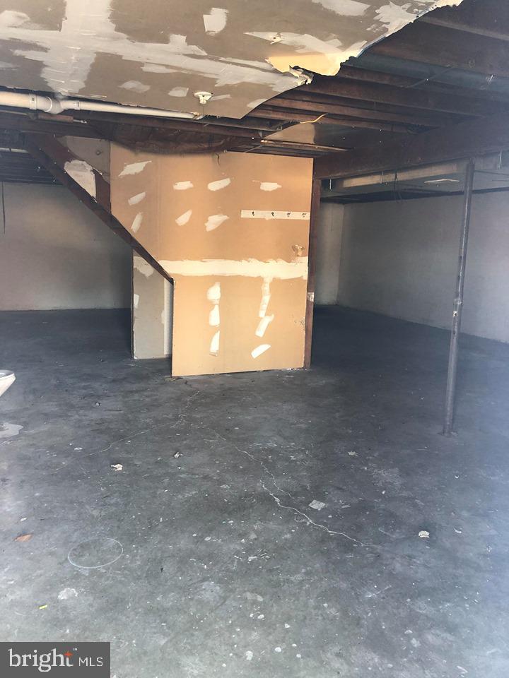 8307 Reno Monument Road Middletown, MD 21769 - Photo 11 of 16 a view of an empty room