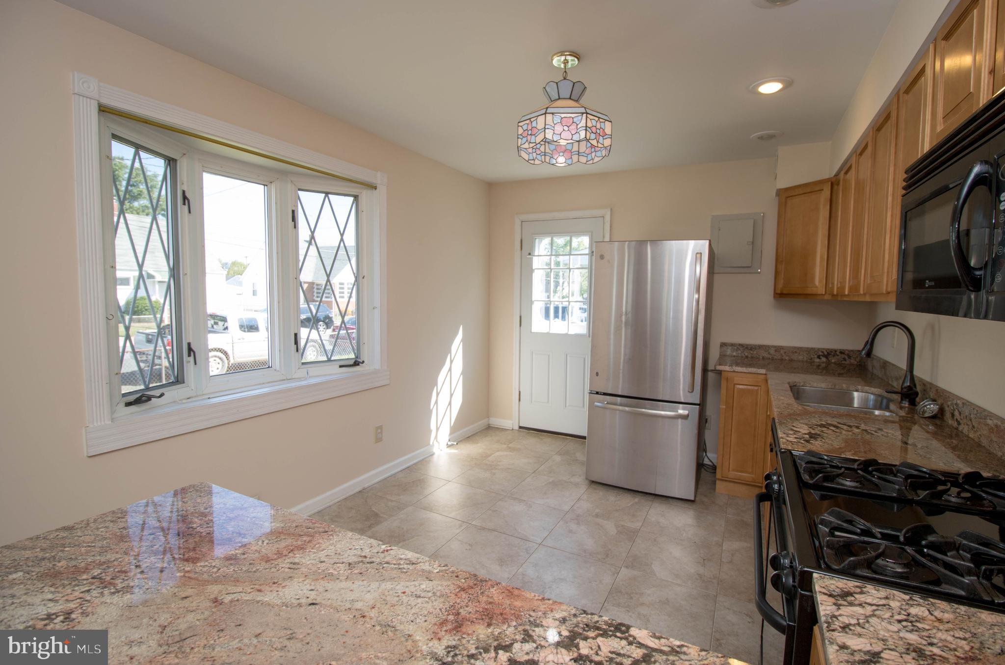 1707 Kirkland Road Baltimore, MD 21222 - Photo 12 of 37 Gallery Image 12