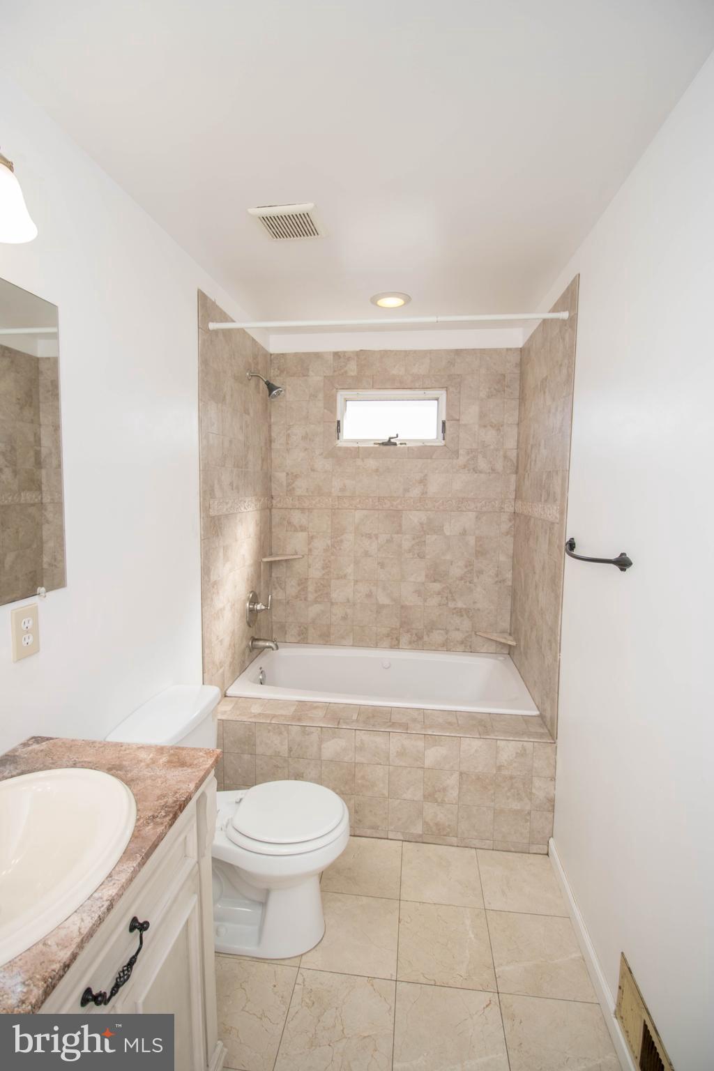 1707 Kirkland Road Baltimore, MD 21222 - Photo 17 of 37 Gallery Image 17