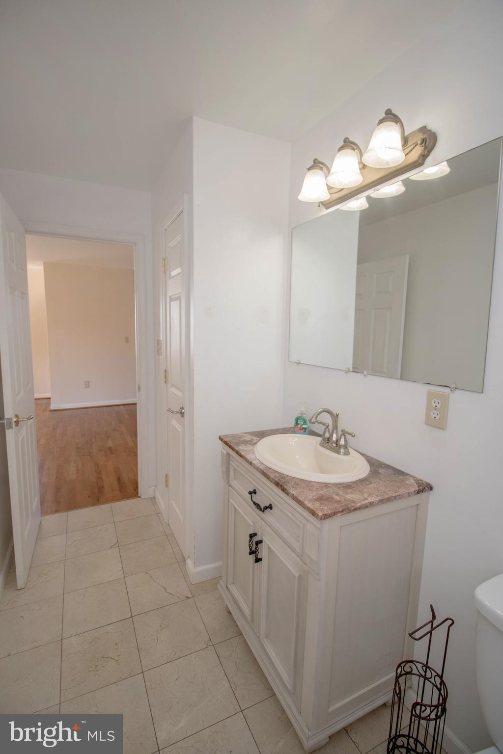 1707 Kirkland Road Baltimore, MD 21222 - Photo 18 of 37 Gallery Image 18