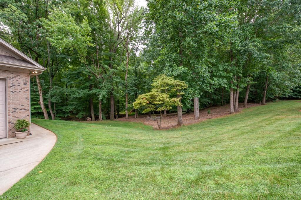 7077 Falcon Way Trinity, NC 27370 - Photo 30 of 41 Gallery Image 30