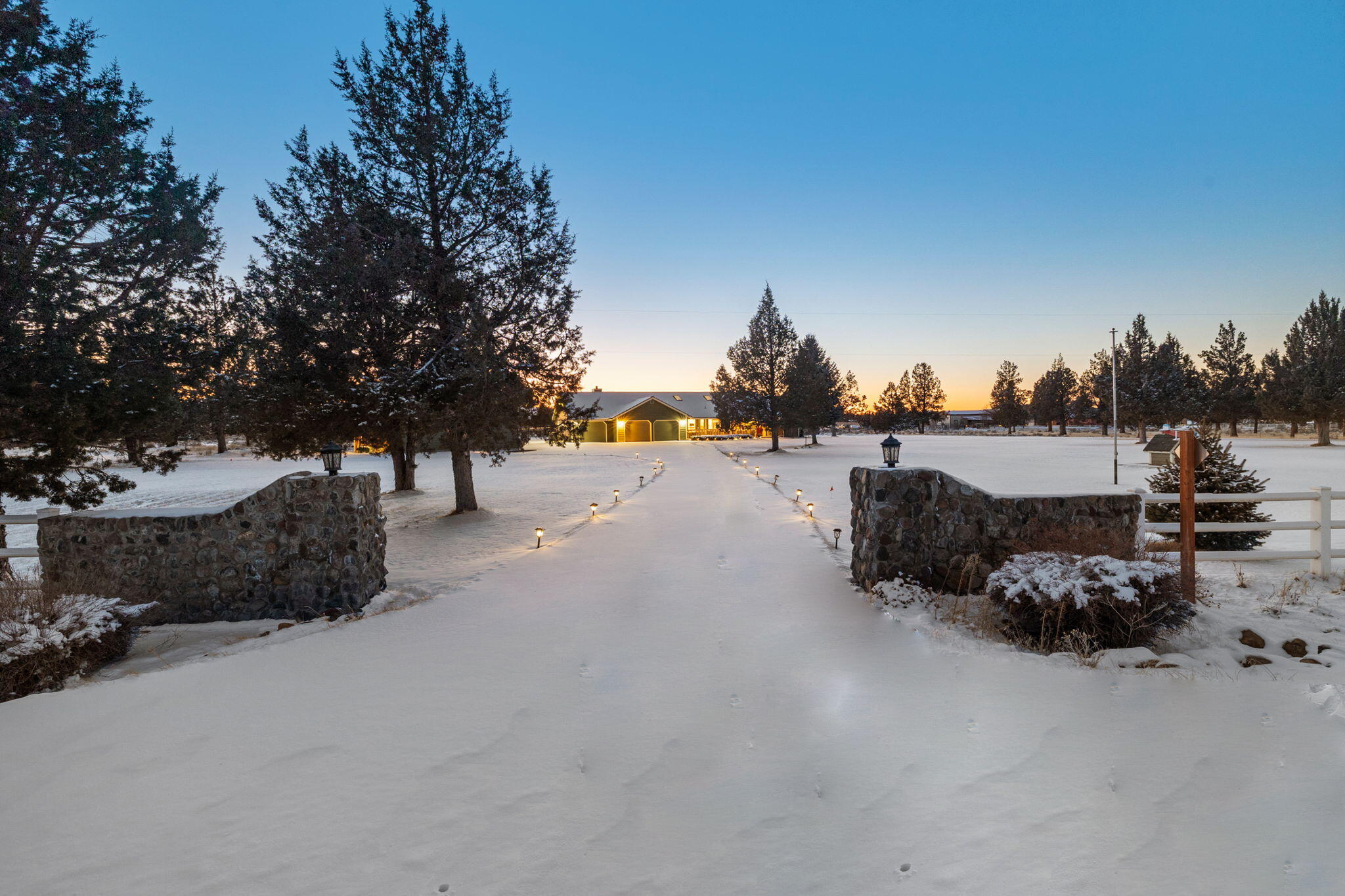 66585 Fryrear Road Bend, OR 97703 - Photo 55 of 58 55
