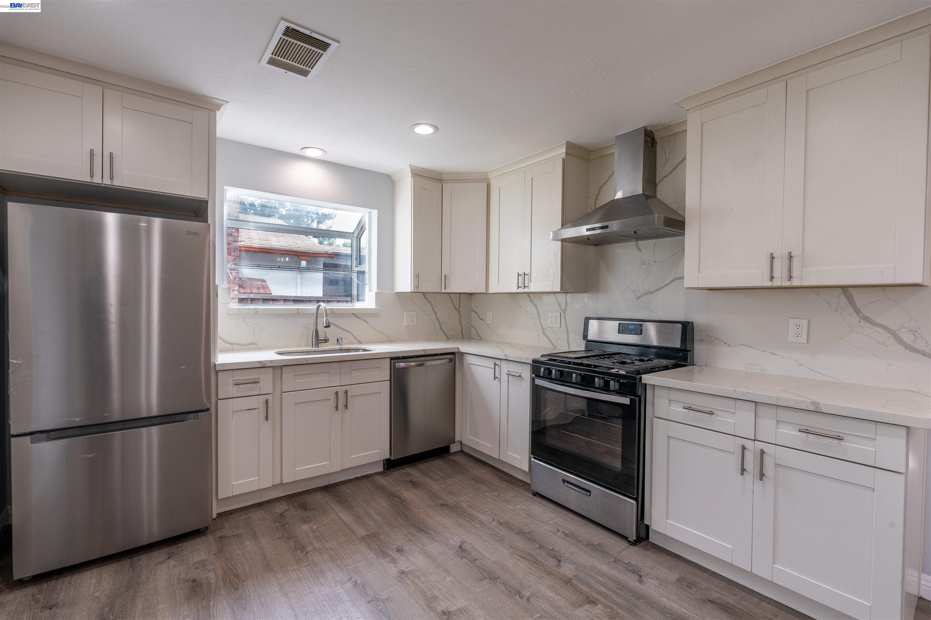 39151 Donner Way Fremont, CA 94538 - Photo 10 of 23