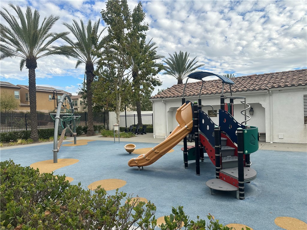 2222 Raspberry Court Upland, CA 91786 - Photo 32 of 37 Play Ground