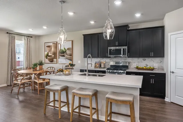 $419,990 | 5909 Beverly Pr Road, Del Valle, TX 78617