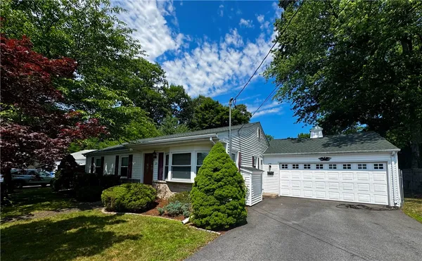 $539,000 | 23 Edendale Drive, Lincoln, RI 02865