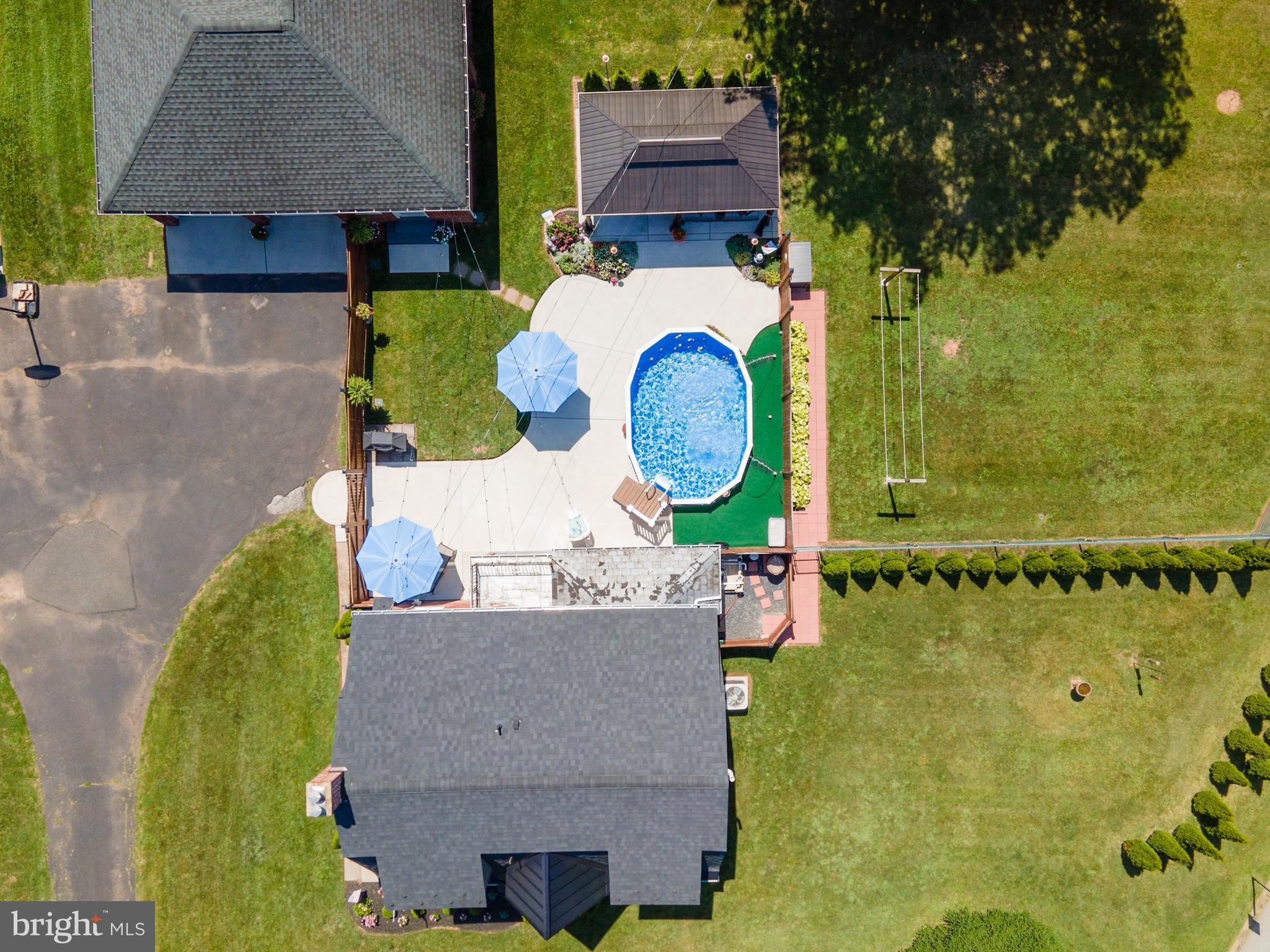 1398 Welsh Road Lansdale, PA 19446 - Photo 38 of 41 Photo of Pool from Summer 2023.