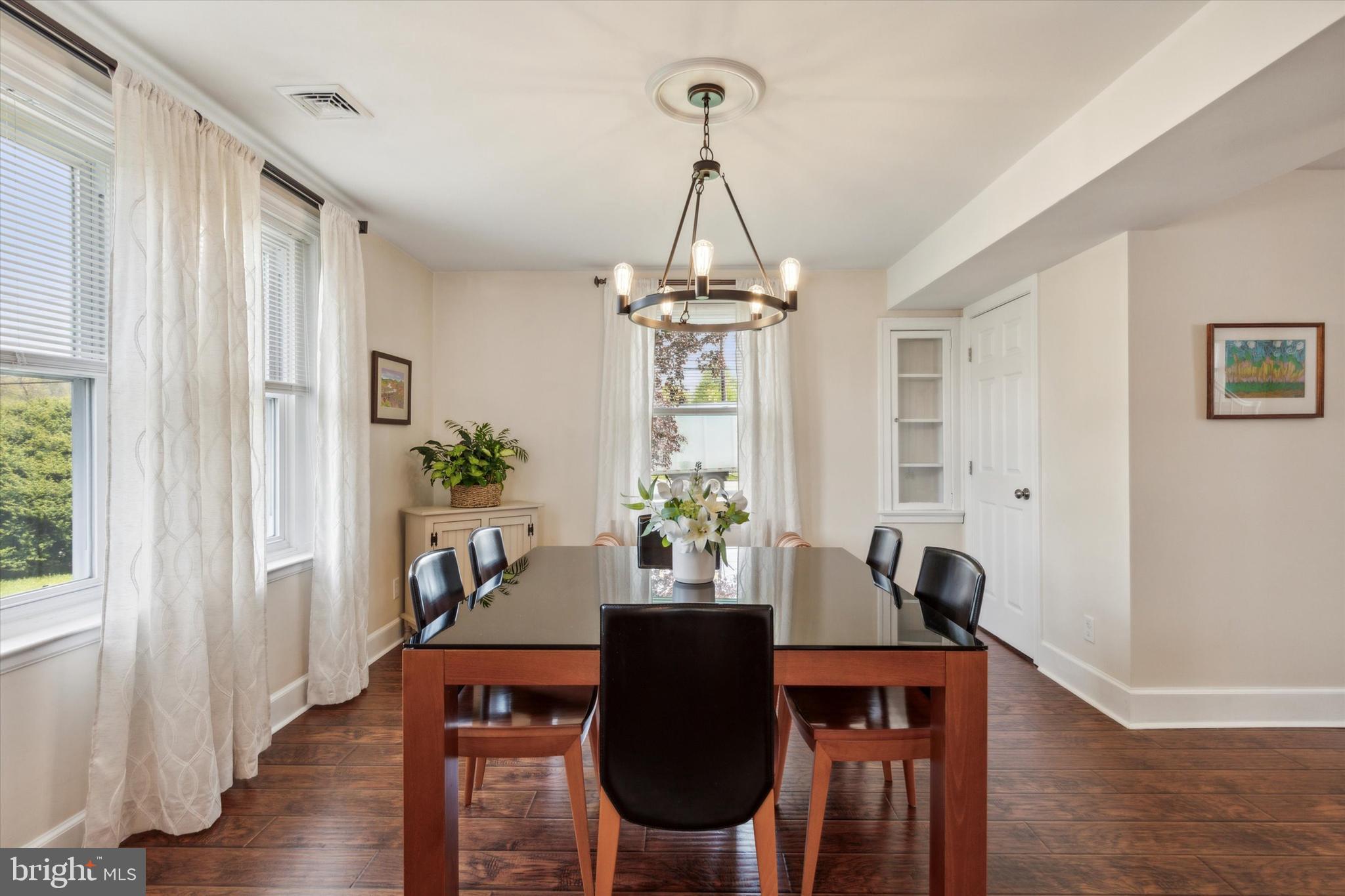 1398 Welsh Road Lansdale, PA 19446 - Photo 9 of 41 Updated and spacious Kitchen / Dining Area.