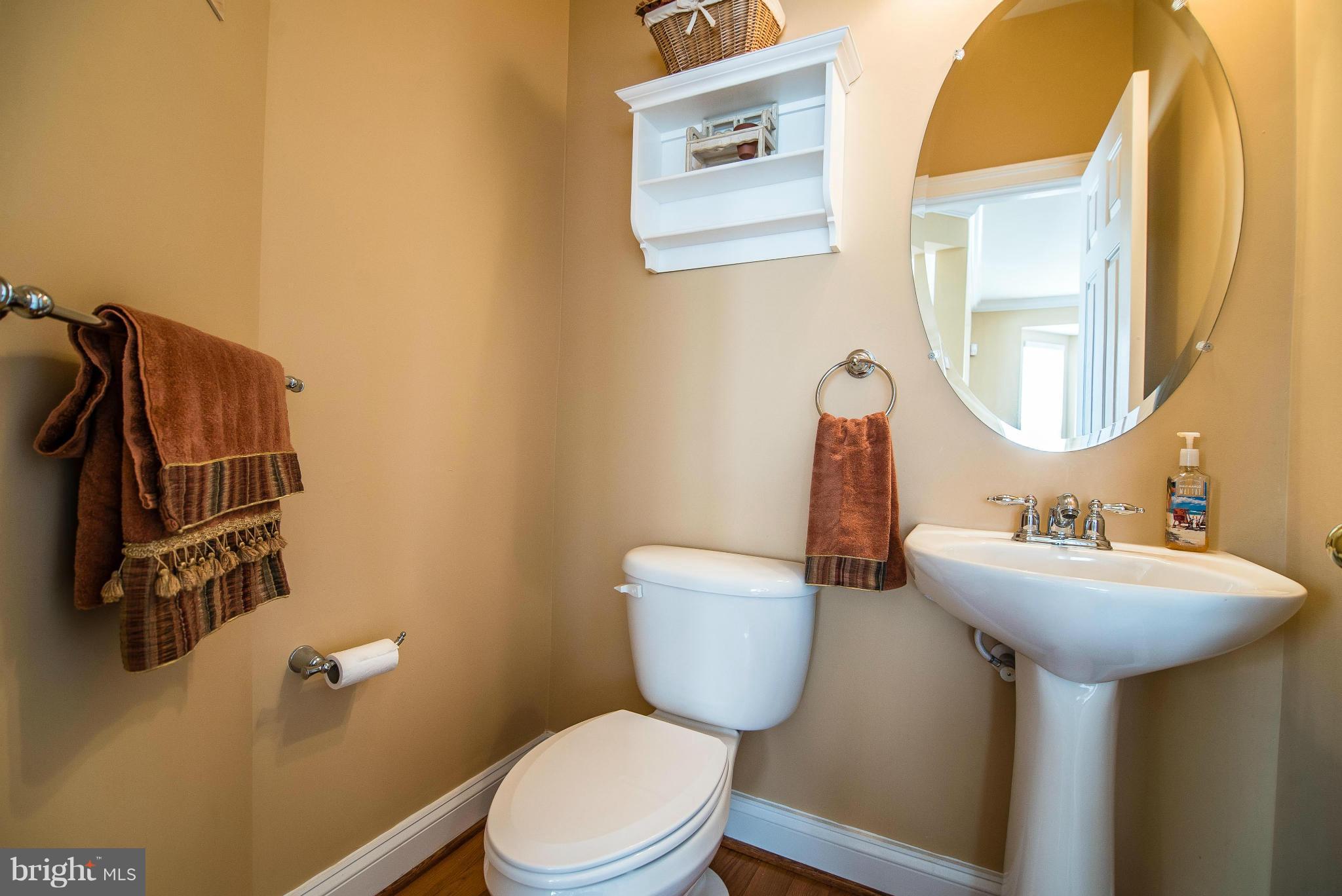 12238 Cypress Spring Road Clarksburg, MD 20871 - Photo 3 of 29 Bath