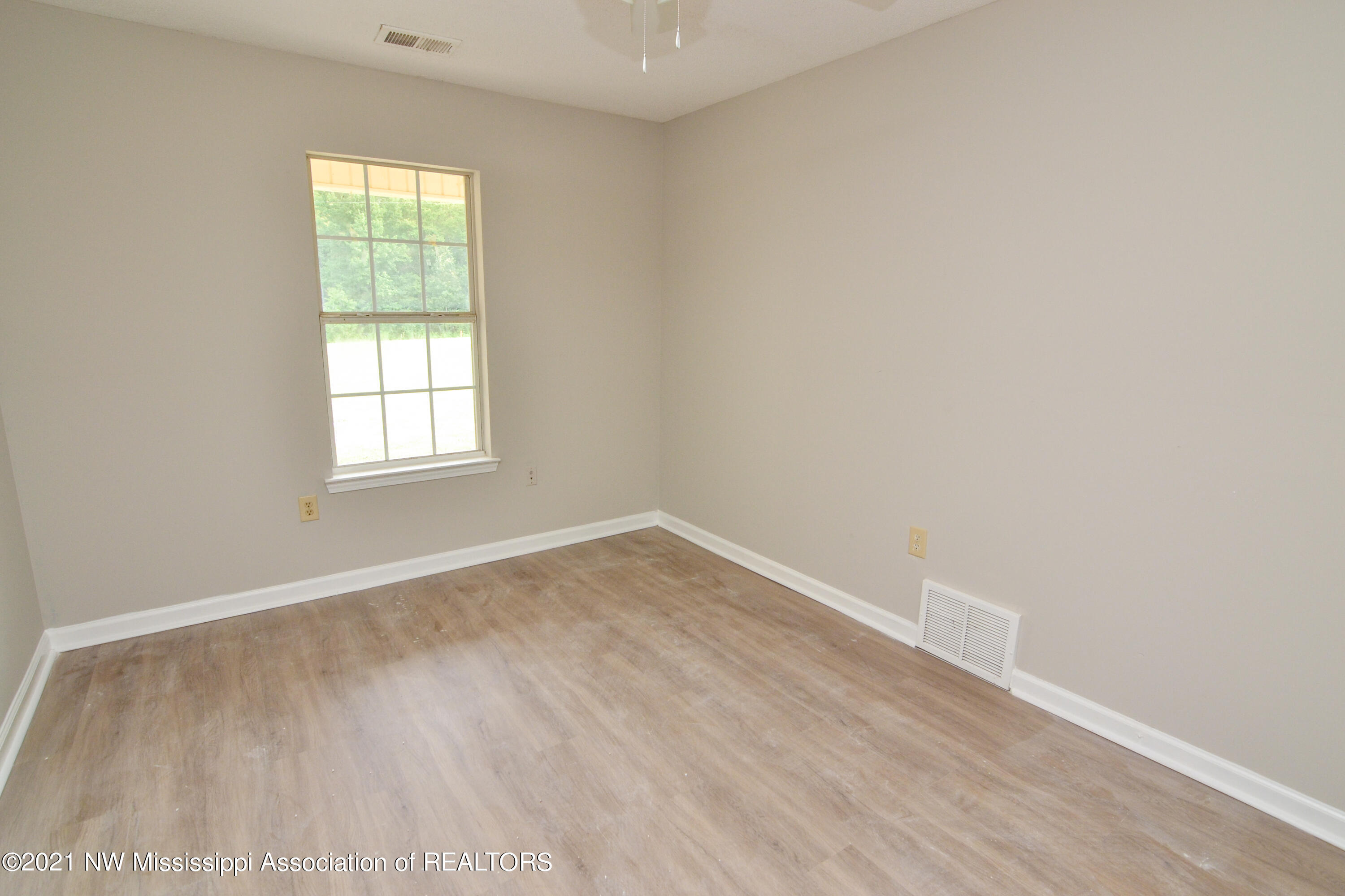 2029 Moore Road Red Banks, MS 38661 - Photo 8 of 11 2nd BR