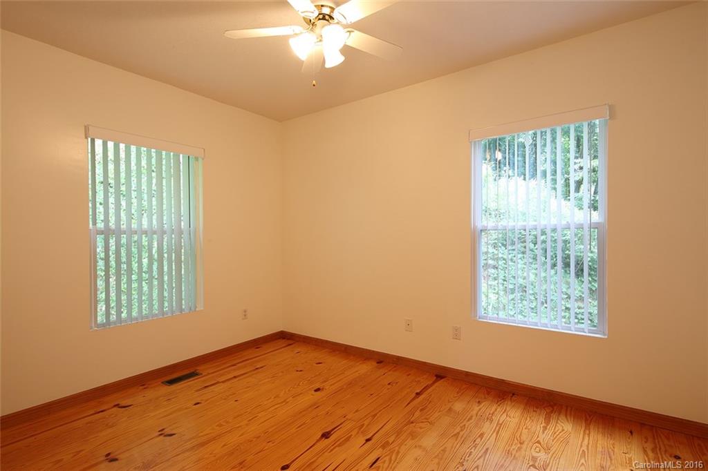 8 Darlow Road Candler, NC 28715 - Photo 15 of 23 Gallery Image 15