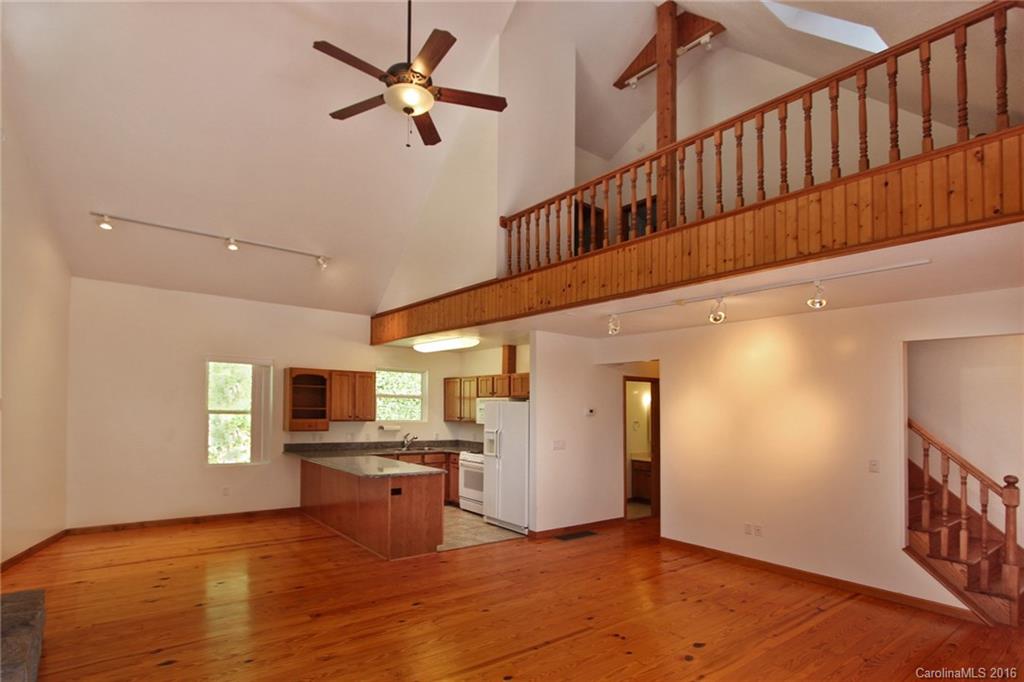 8 Darlow Road Candler, NC 28715 - Photo 6 of 23 Gallery Image 6