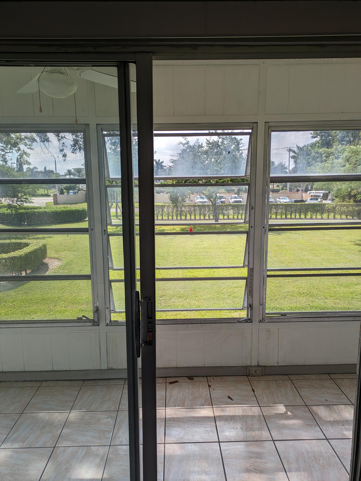 275 Suffolk F, Unit 275 Boca Raton, FL 33434 - Photo 10 of 12 Patio