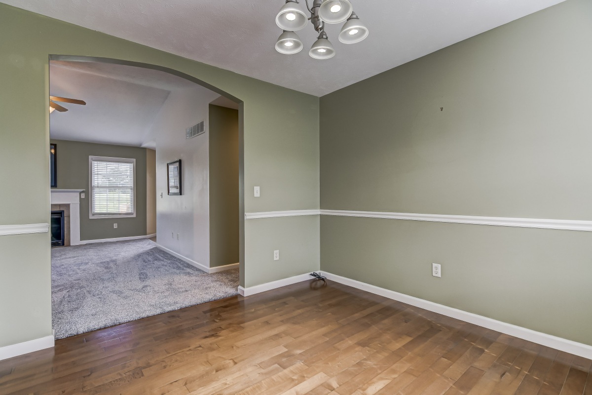 2817 Tanner Road Springfield, IL 62702 - Photo 12 of 33