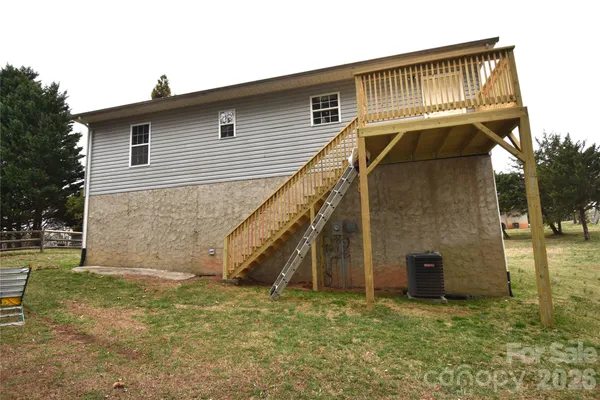 $279,900 | 151 Cedar Valley Road, Hudson, NC 28638