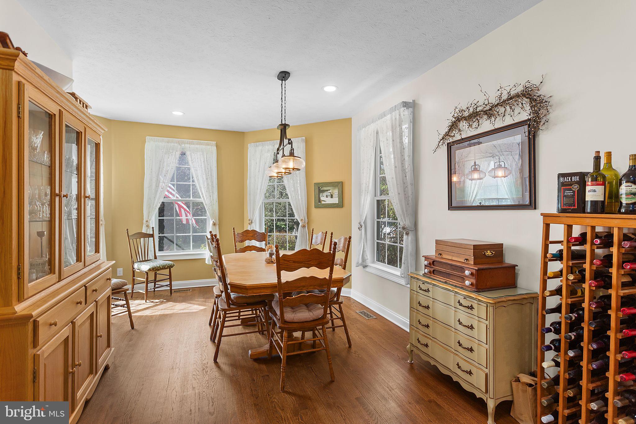 131 Rural Drive Mount Solon, VA 22843 - Photo 13 of 56 Dining