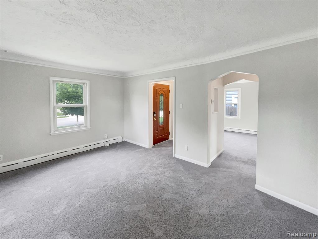 1277 Harvard Road Berkley, MI 48072 - Photo 2 of 15
