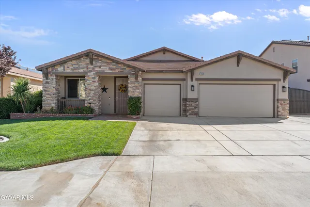 $540,000 | 43830 Elena Court, Lancaster, CA 93536