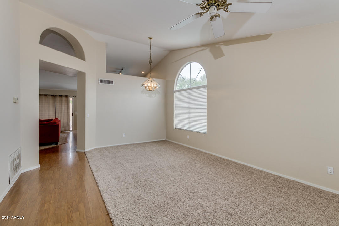 602 West Tumbleweed Road Gilbert, AZ 85233 - Photo 4 of 36 05-Tumbleweed