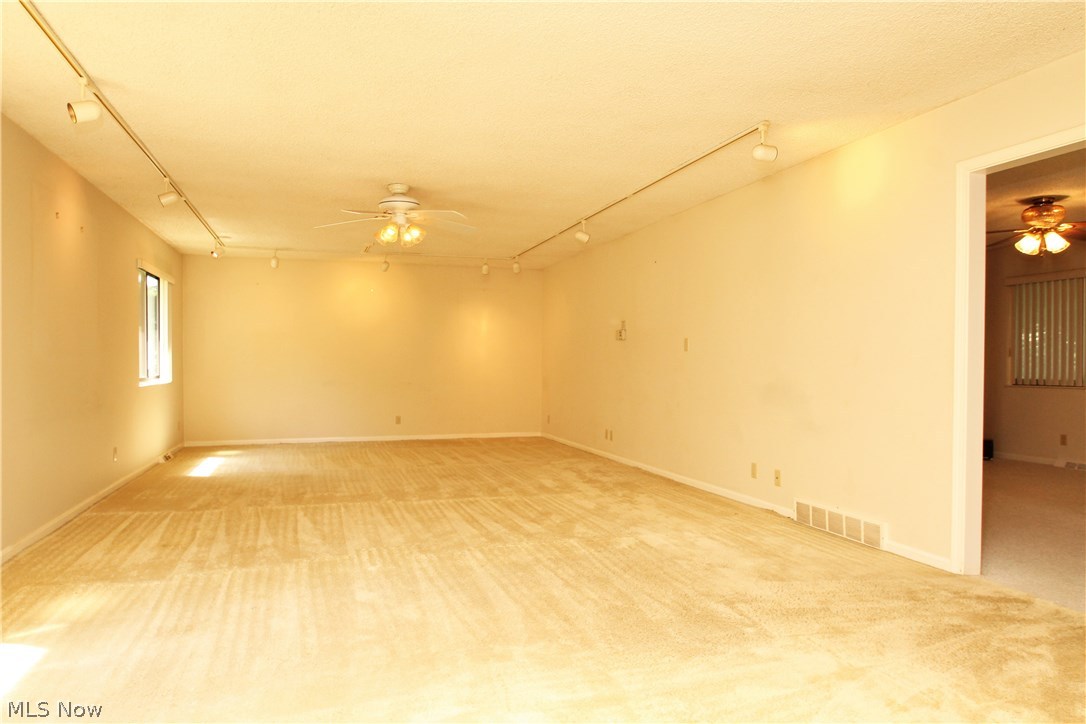 720 South Medina Line Road Wadsworth, OH 44281 - Photo 8 of 26