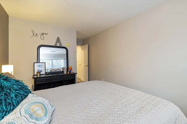 $375,000 | 11298 Squirrel Hollow, Fishers, IN 46038