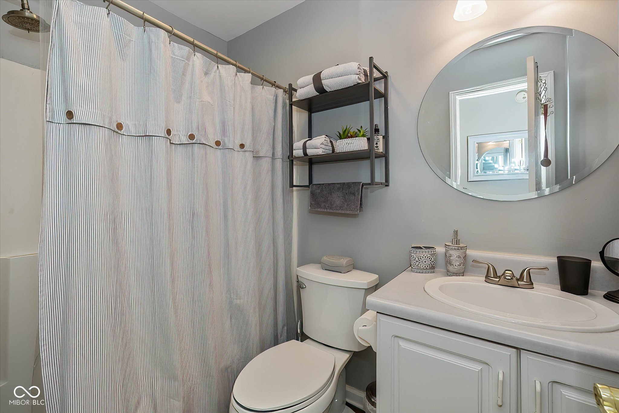 11298 Squirrel Hollow Fishers, IN 46038 - Photo 22 of 32