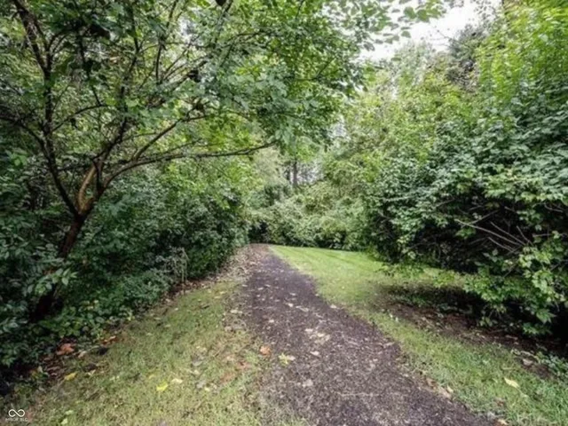 $375,000 | 11298 Squirrel Hollow, Fishers, IN 46038