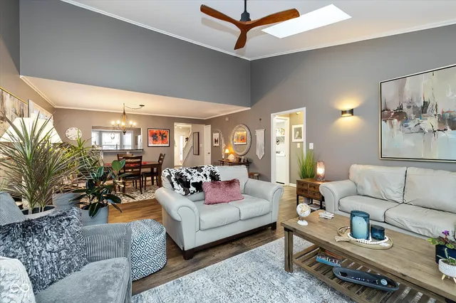 $375,000 | 11298 Squirrel Hollow, Fishers, IN 46038