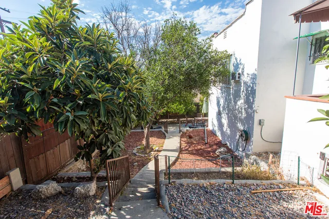 $3,900 | 5177 Bohlig Road, Los Angeles, CA 90032