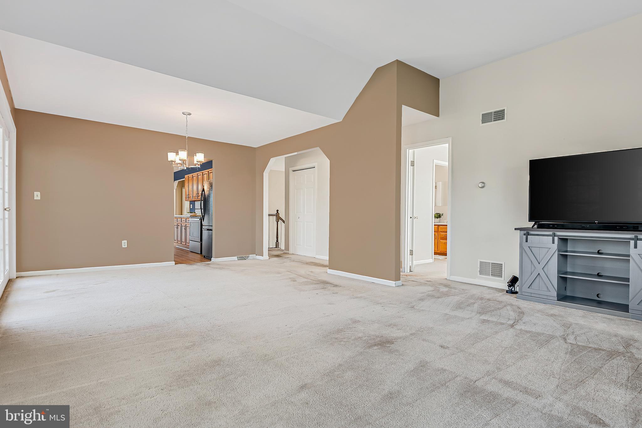 835 Lindsey Road Carlisle, PA 17015 - Photo 11 of 35 Gallery Image 11