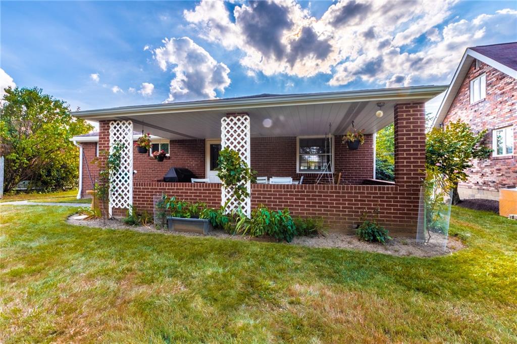 871 Lindsay Road Carnegie, PA 15106 - Photo 18 of 25 Gallery Image 18