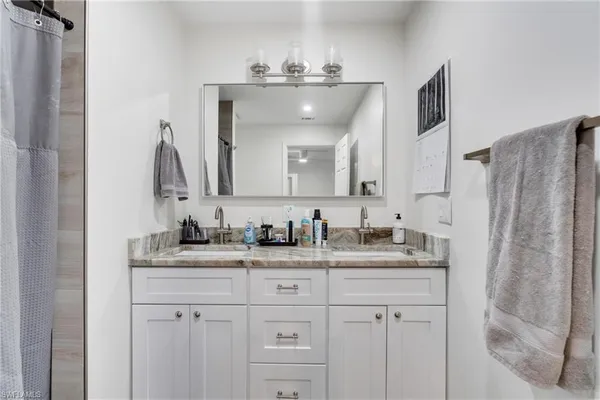 $275,000 | 440 6th Avenue, LaBelle, FL 33935