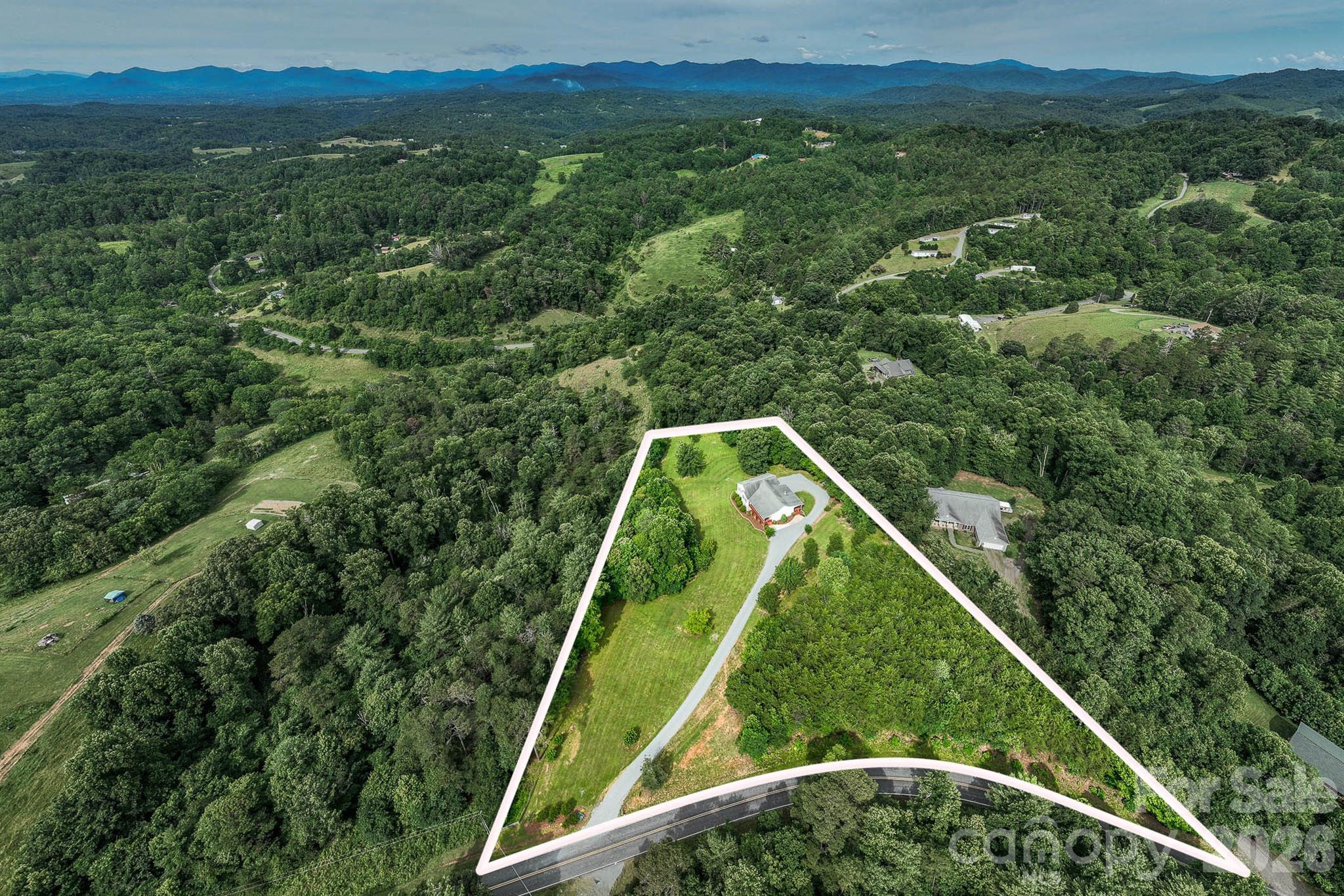 1697 Windswept Ridge Road Marshall, NC 28753 - Photo 48 of 48 a view of a yard