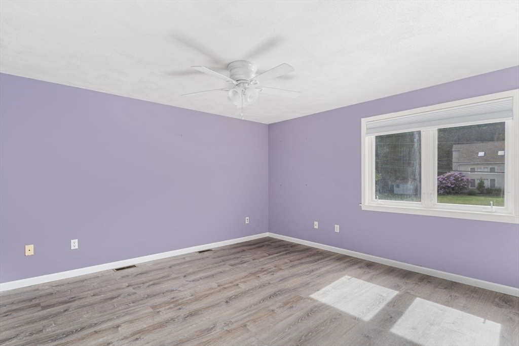 151 Mohawk Trail Cranston, RI 02921 - Photo 26 of 42