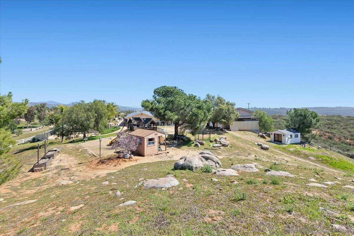 20403 Rancho Villa Road Ramona, CA 92065 - Photo 54 of 66