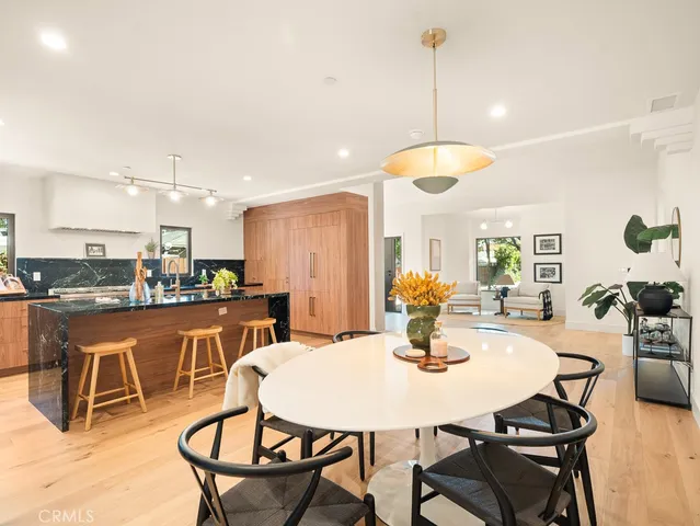 $2,999,000 | 11911 Hartsook Street, Valley Village, CA 91607