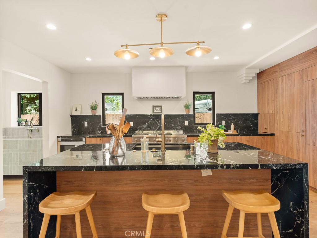 11911 Hartsook Street Valley Village, CA 91607 - Photo 2 of 75