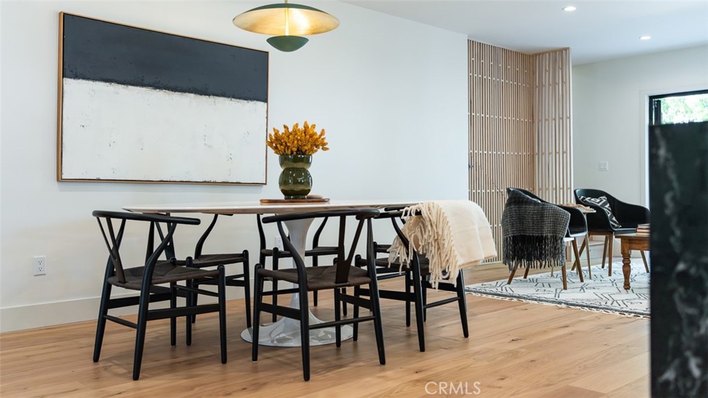 11911 Hartsook Street Valley Village, CA 91607 - Photo 22 of 75