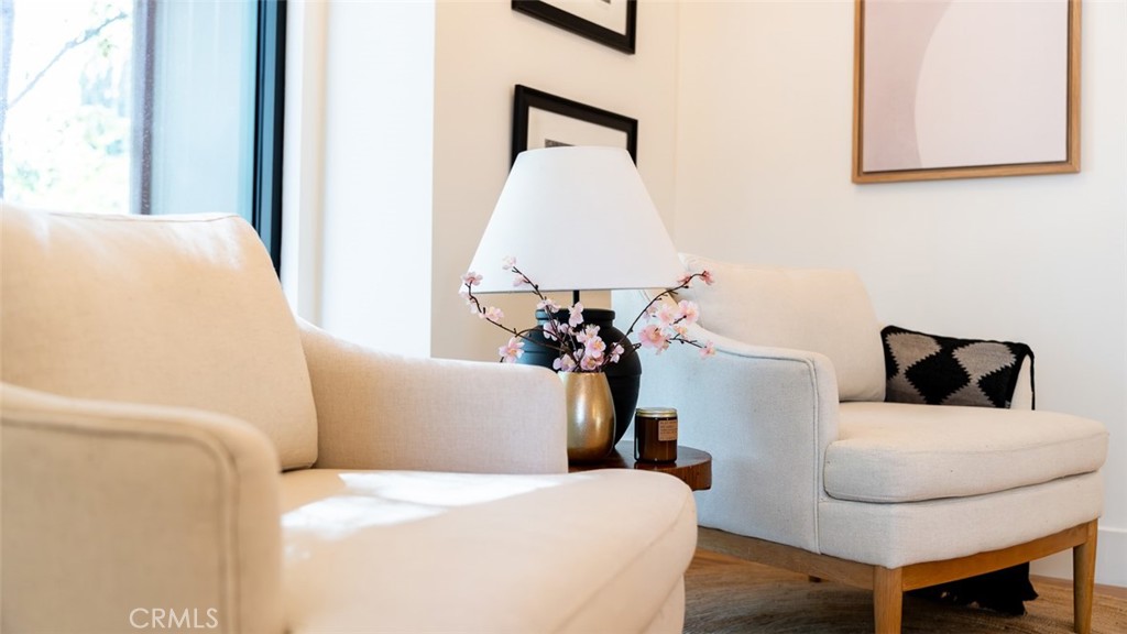 11911 Hartsook Street Valley Village, CA 91607 - Photo 25 of 75