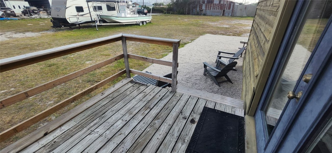 1407 Dema Street Corpus Christi, TX 78418 - Photo 5 of 19 a view of a balcony with chairs