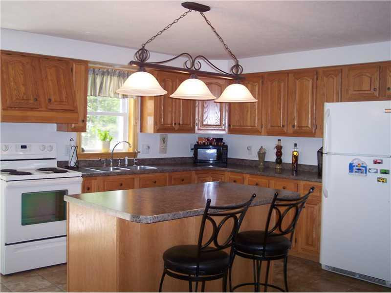 172 Beaver Dam Road Waterboro, ME 04061 - Photo 2 of 34 Kitchen. This kitchen is a great...