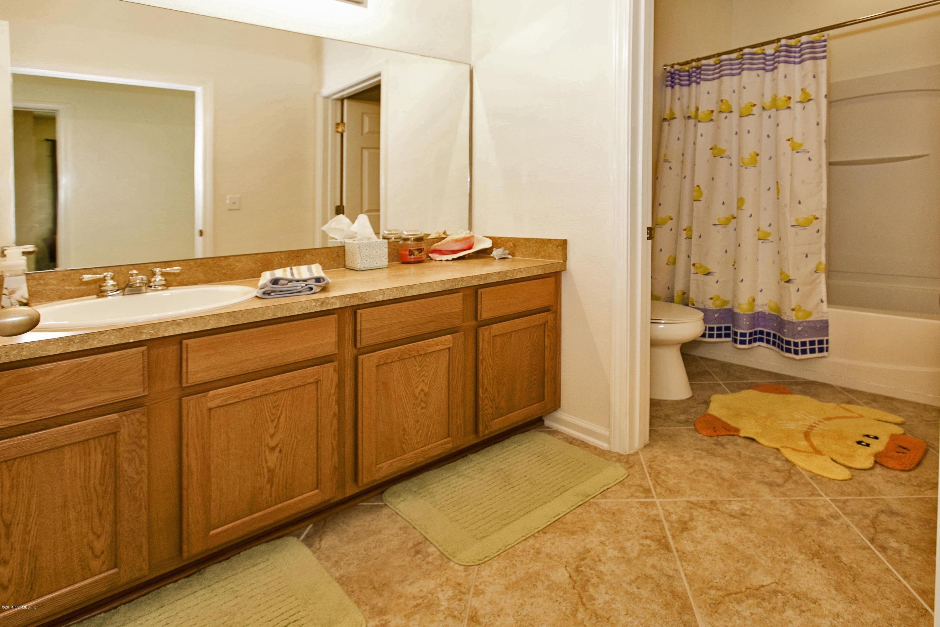 16426 Tisons Bluff Road Jacksonville, FL 32218 - Photo 15 of 28 015_Bathroom