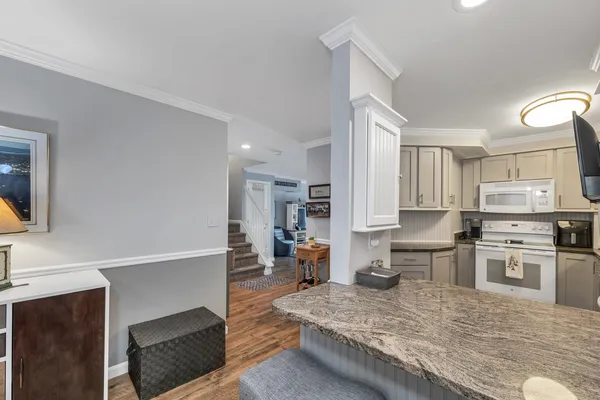 $795,000 | 68 Railroad Avenue, Unit 3, Wolfeboro, NH 03894