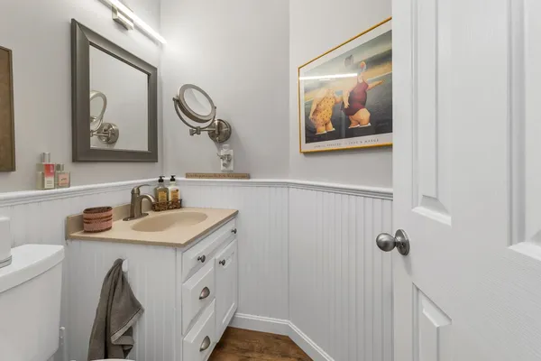 $795,000 | 68 Railroad Avenue, Unit 3, Wolfeboro, NH 03894