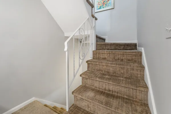 $795,000 | 68 Railroad Avenue, Unit 3, Wolfeboro, NH 03894