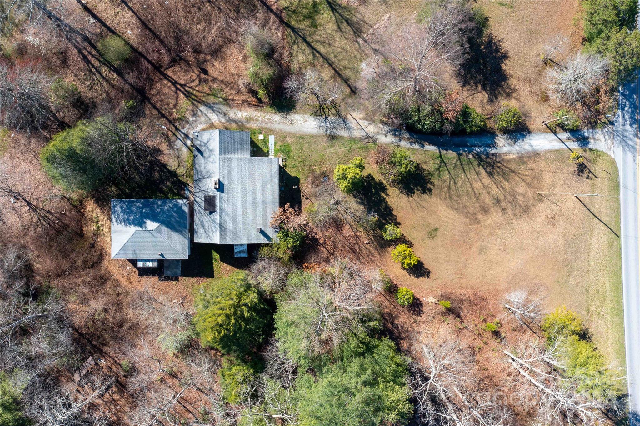 214 Laycock Road Hendersonville, NC 28792 - Photo 27 of 27 Gallery Image 27