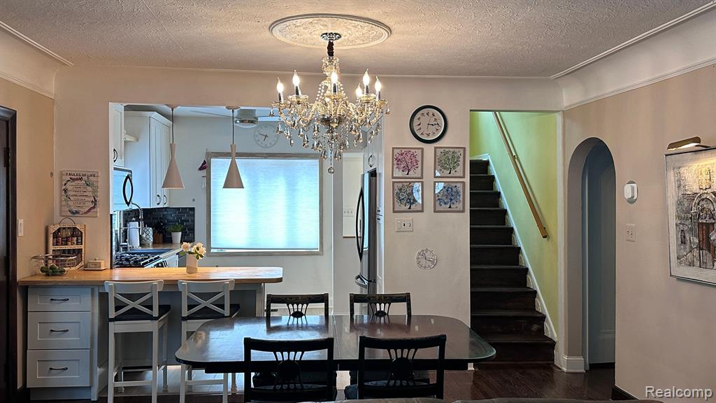 95 Mapleton Road Grosse Pointe, MI 48236 - Photo 15 of 34