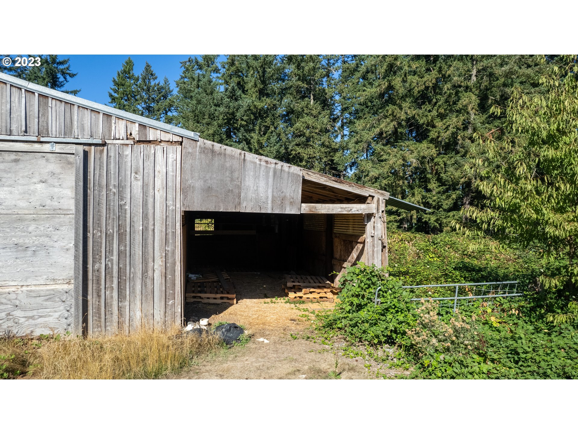 16913 South Hattan Road Oregon City, OR 97045 - Photo 20 of 44