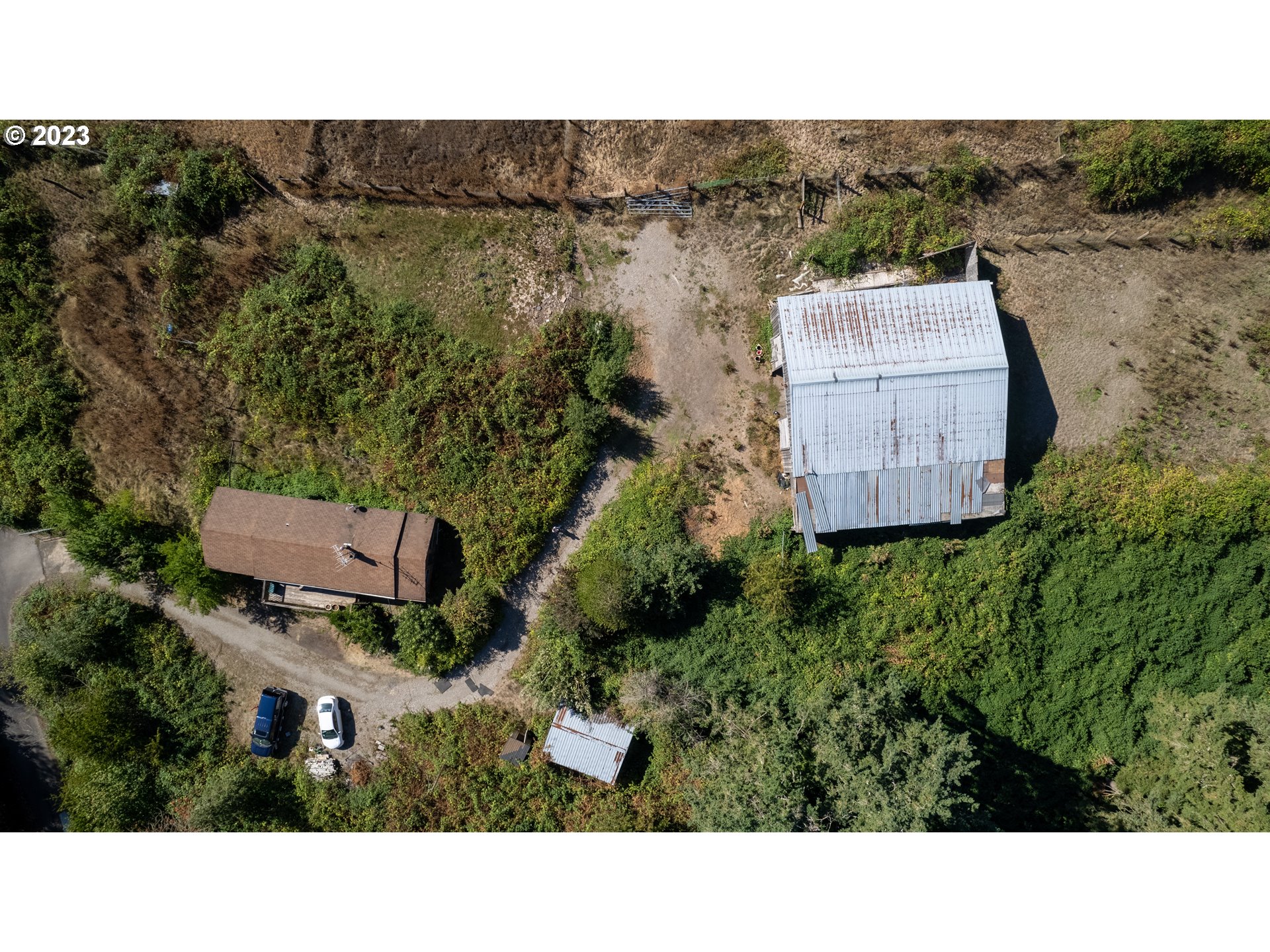 16913 South Hattan Road Oregon City, OR 97045 - Photo 9 of 44