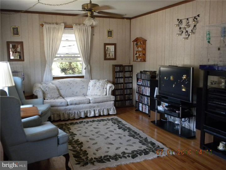 109 Shelmore Road Mount Holly, NJ 08060 - Photo 6 of 12 Living Room